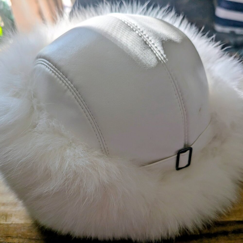 Stunning White Fox Fur Hat with Leather Cap  Fits 23 inch head